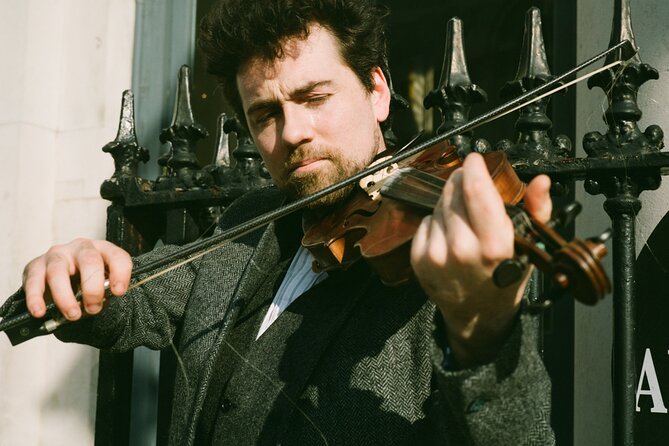 Dublin Traditional Irish Music Walking Tour with Live Performance - Starting at 3 Crown Alley in Temple Bar