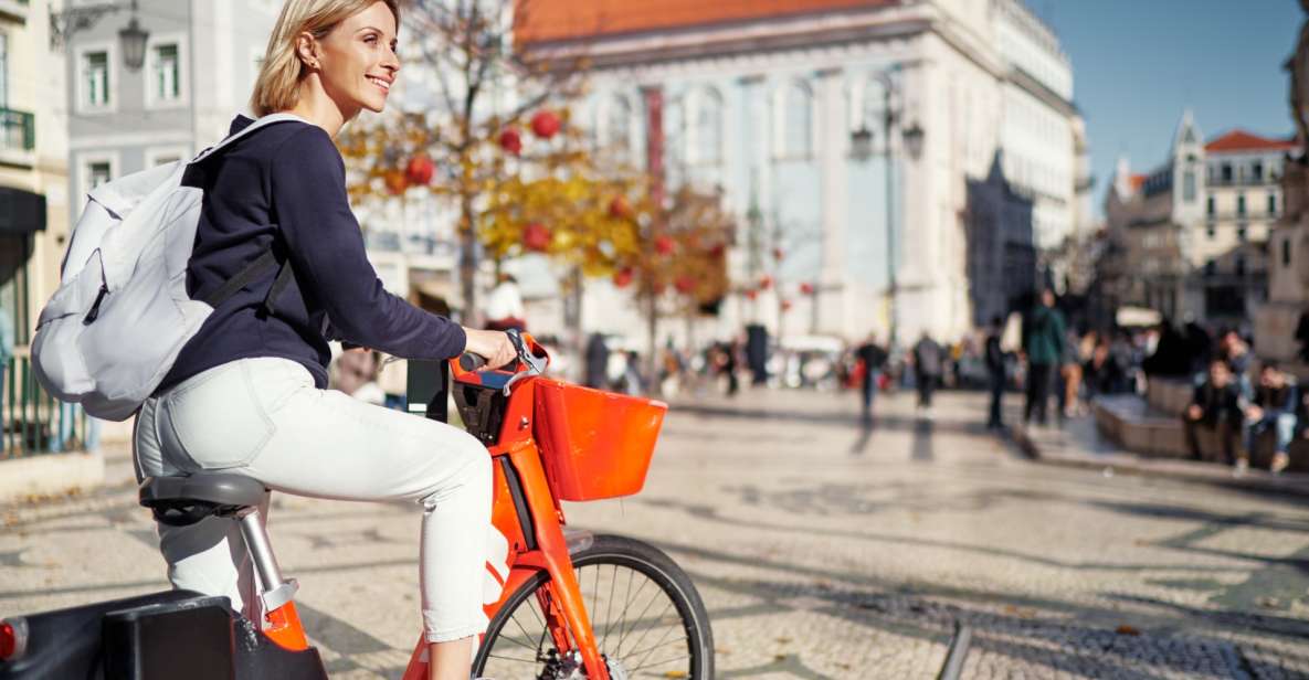 Eco Bike Tour of Dublin City Top Attractions and Nature - Dublin Castle, City Hall, and the city’s two cathedrals