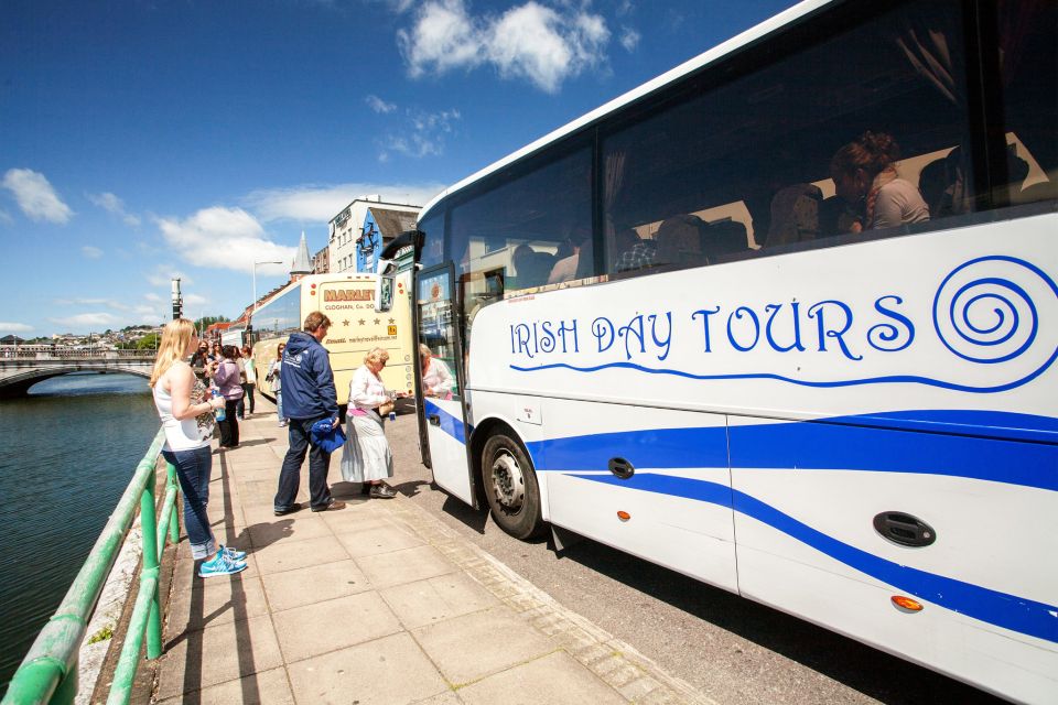 From Dublin: Blarney, Rock of Cashel and Cahir Castles Tour - Key points to know before booking
