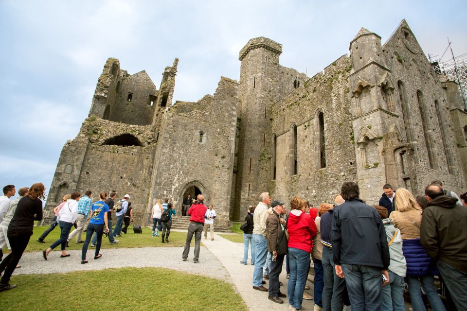 From Dublin: Blarney, Rock of Cashel and Cahir Castles Tour - What the guide adds to a very long day