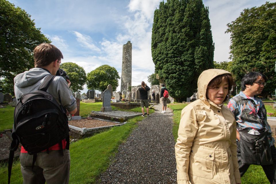 From Dublin: Celtic Boyne Valley and Ancient Sites Tour - Hill of Tara, where royal stories begin