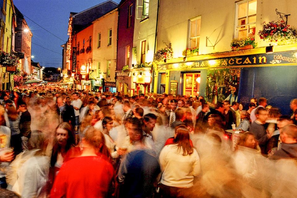 From Dublin: Galway and Kerry 3-Day Budget Tour - Day one, from Dublin to Connemara and Galway