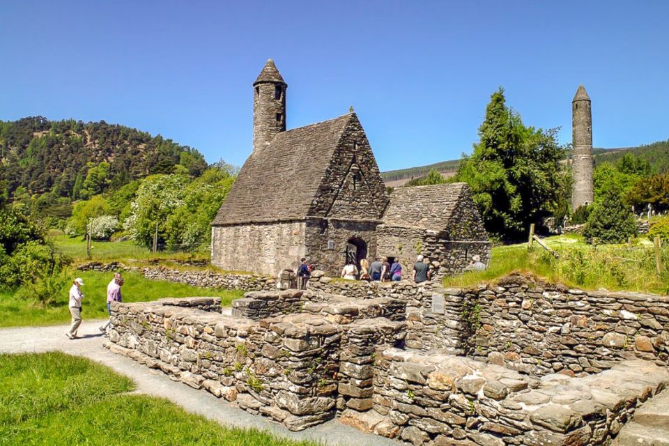 From Dublin: Glendalough & Wicklow Mountains Morning Tour - Leaving Dublin for County Wicklow