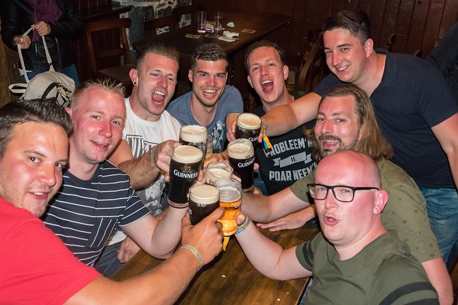 Generation Pub Crawl Dublin - From tourist pubs to places locals use