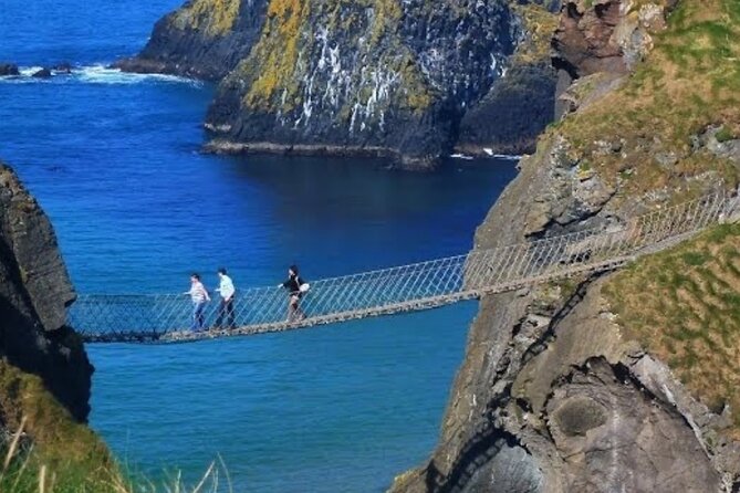Giants Causeway and Belfast 2 Days with Private Chauffeur Tour - Should you book the Giant’s Causeway and Belfast tour?