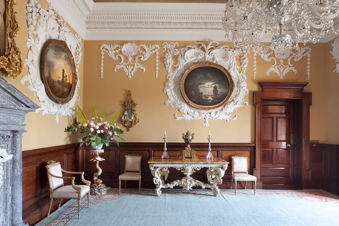 Guided House Tour in Ireland - Arriving at the 200-acre estate