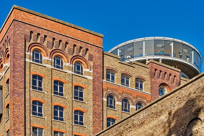 Guinness Storehouse Ticket and Big Bus Dublin Hop-on Hop-off Tour - Arriving at the Guinness Storehouse