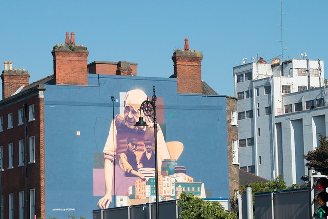 In Our Shoes Dublin Walking Tour - The personal side of Anthony’s storytelling