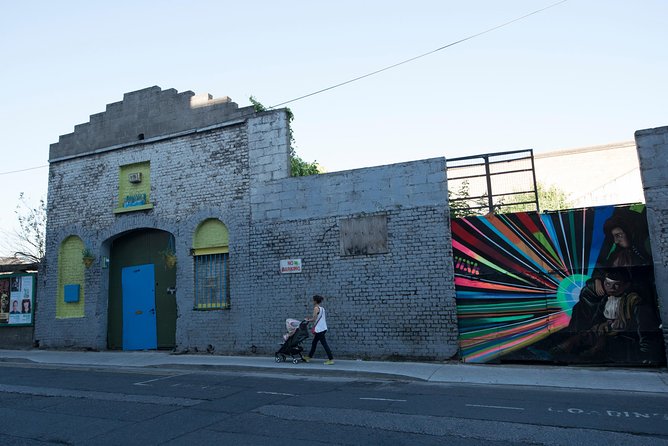 In Our Shoes Dublin Walking Tour - A relaxed format for families and curious locals