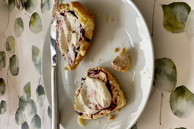 Irish Baking Class: Granny's Apple Cake, Traditional Scones - Why the home setting changes the feel