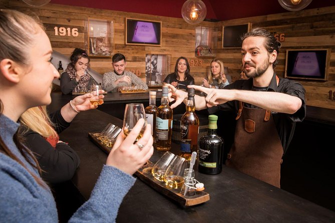 Irish Whiskey Museum: Whiskey Blending Experience - Tasting four different Irish whiskeys