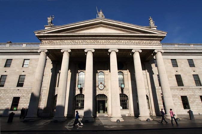 Macabre, Ghostly & Bloody Walking Tour - Key points at a glance