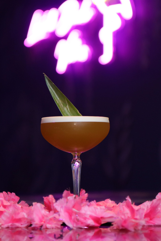 Premium Cocktail Class - Why the 200-rum collection matters