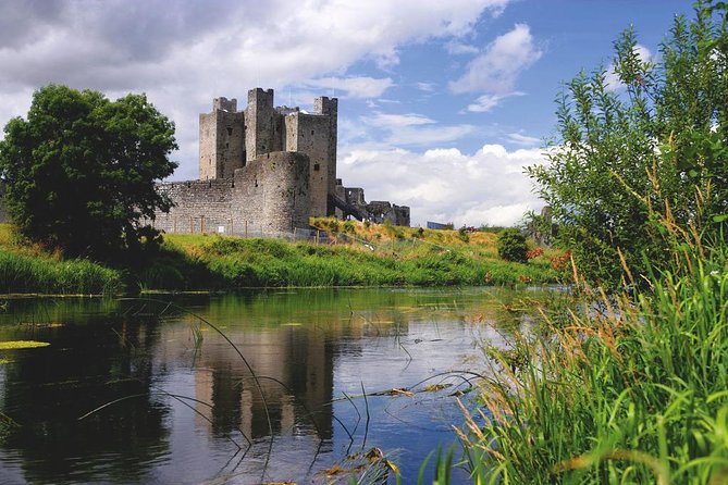 Private Boyne Valley, Hill of Tara and Trim Castle Day Tour - Knowth, Dowth, and the value of a private guide