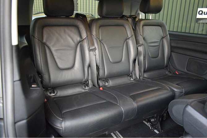 Private Dublin Airport Transfer to & from Belfast City - Meeting your chauffeur at the airport