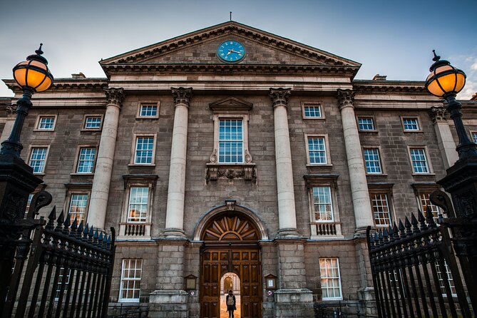 Private Dublin Day Tour - Malahide Castle and Gardens: an easy start outside central Dublin