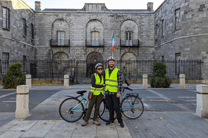 Private Dublin Historical and Heritage Tour by Bike - St. Patrick’s Cathedral, the Liberties, and Teeling Whiskey