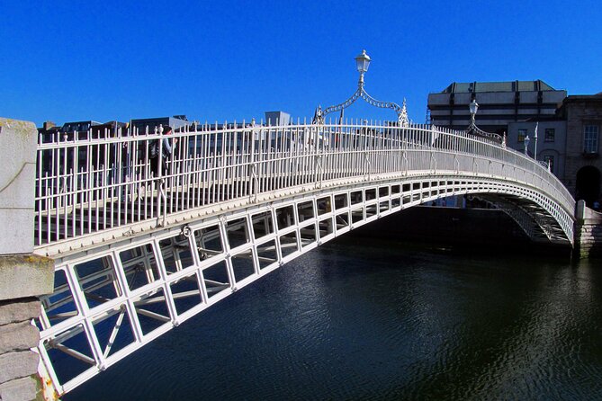 Private Fantastic Walking Tour of Dublin - O’Connell Street, the GPO, and 1916