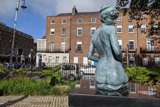 Private Guided Tour of Dublin in French - A French-language introduction to Dublin that keeps the group together