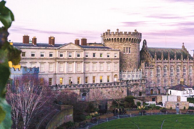Private Luxury Tour of Dublin - Pickup and the value of a private vehicle