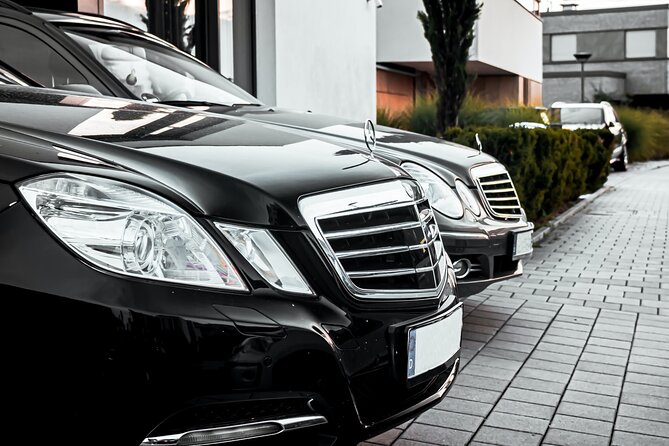 Private Sedan (4 seats) Transfer from Dublin Airport to Dublin City Center - From Dublin Airport to your own front door