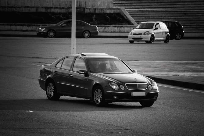 Private Sedan (4 seats) Transfer from Dublin Airport to Dublin City Center - Why flight monitoring matters after a delay