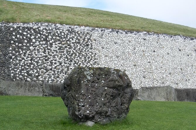 Private Tour of Newgrange and The Hill of Tara - Why Newgrange deserves the first two hours