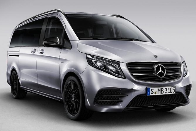 Private Transfer: Dublin Airport DUB to Dublin by Luxury Van - What the Mercedes van adds