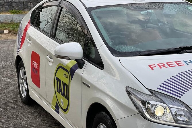 Private Transport from Dublin City to Dublin Airport - Meeting your driver at Dublin Airport